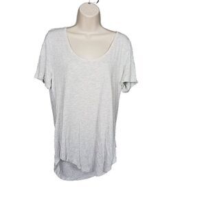 Old Navy Women's Medium Light Heather Gray Curve Scoop Top T Shirt Tee Rayon